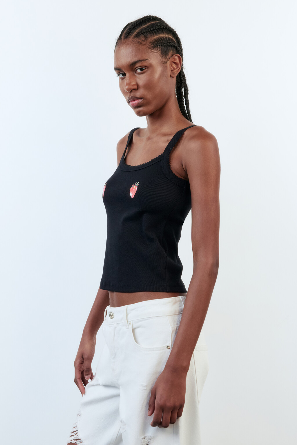 Топ-майка в рубчик с кружевом и принтом - цвет черный - 3