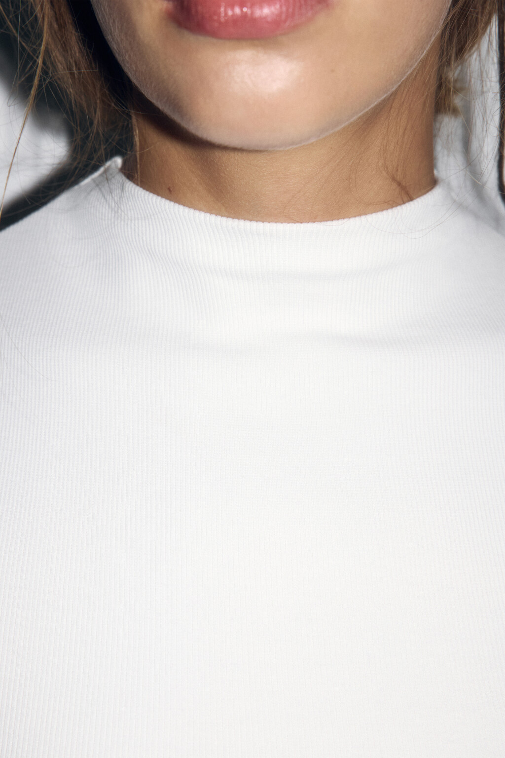 Блузка-топ облегающая в рубчик без рукавов - цвет молочный - 6