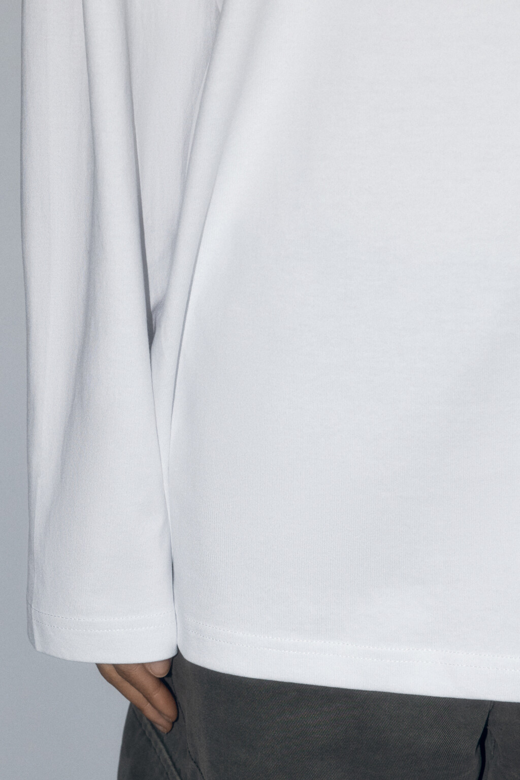 Лонгслив базовый хлопковый свободного кроя - цвет белый - 7