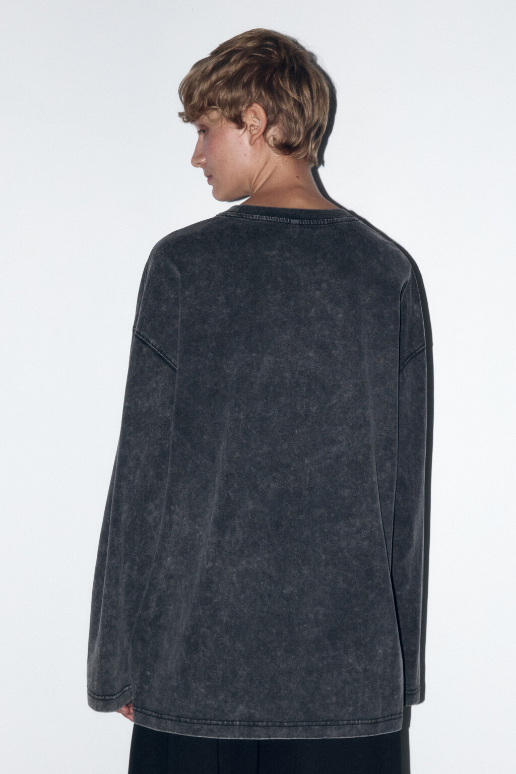 Лонгслив oversize хлопковый с вареным эффектом - цвет серый - 4