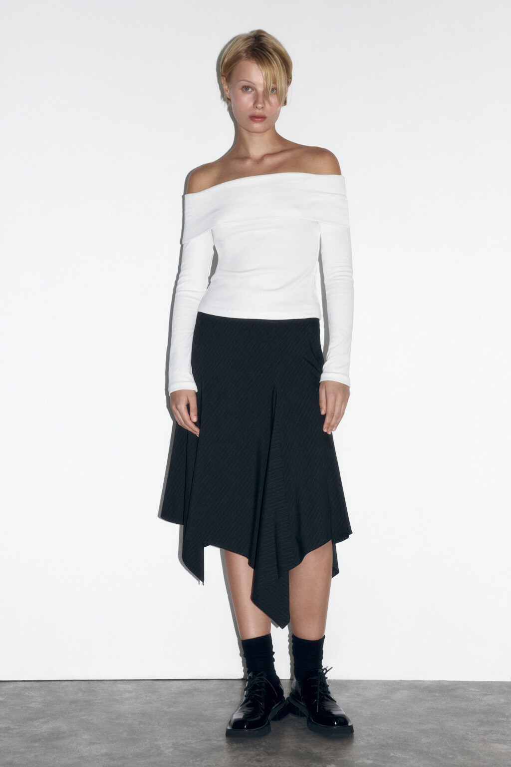 Топ-лонгслив off shoulders в рубчик - цвет белый - 5