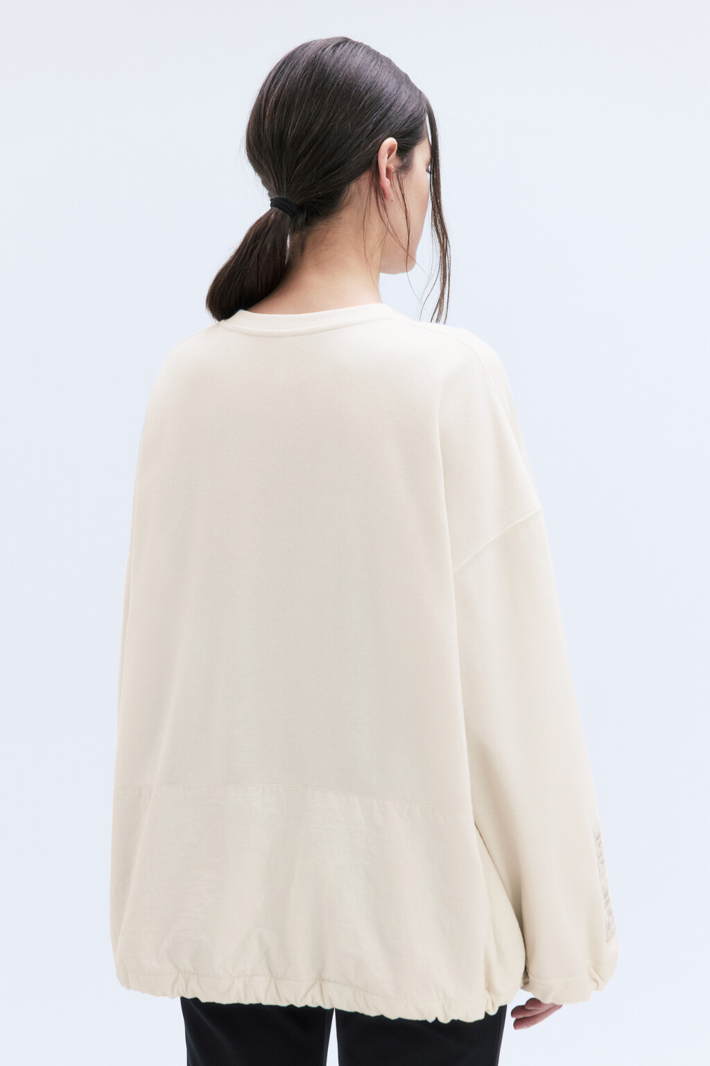 Свитшот из футера с нейлоновыми вставками - цвет бежевый - 4