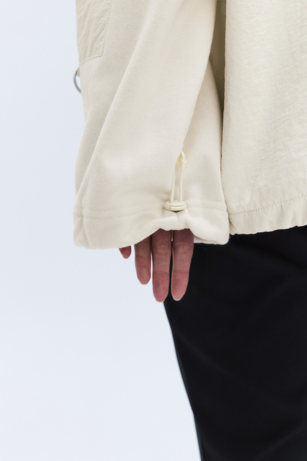 Свитшот из футера с нейлоновыми вставками - цвет бежевый - 8