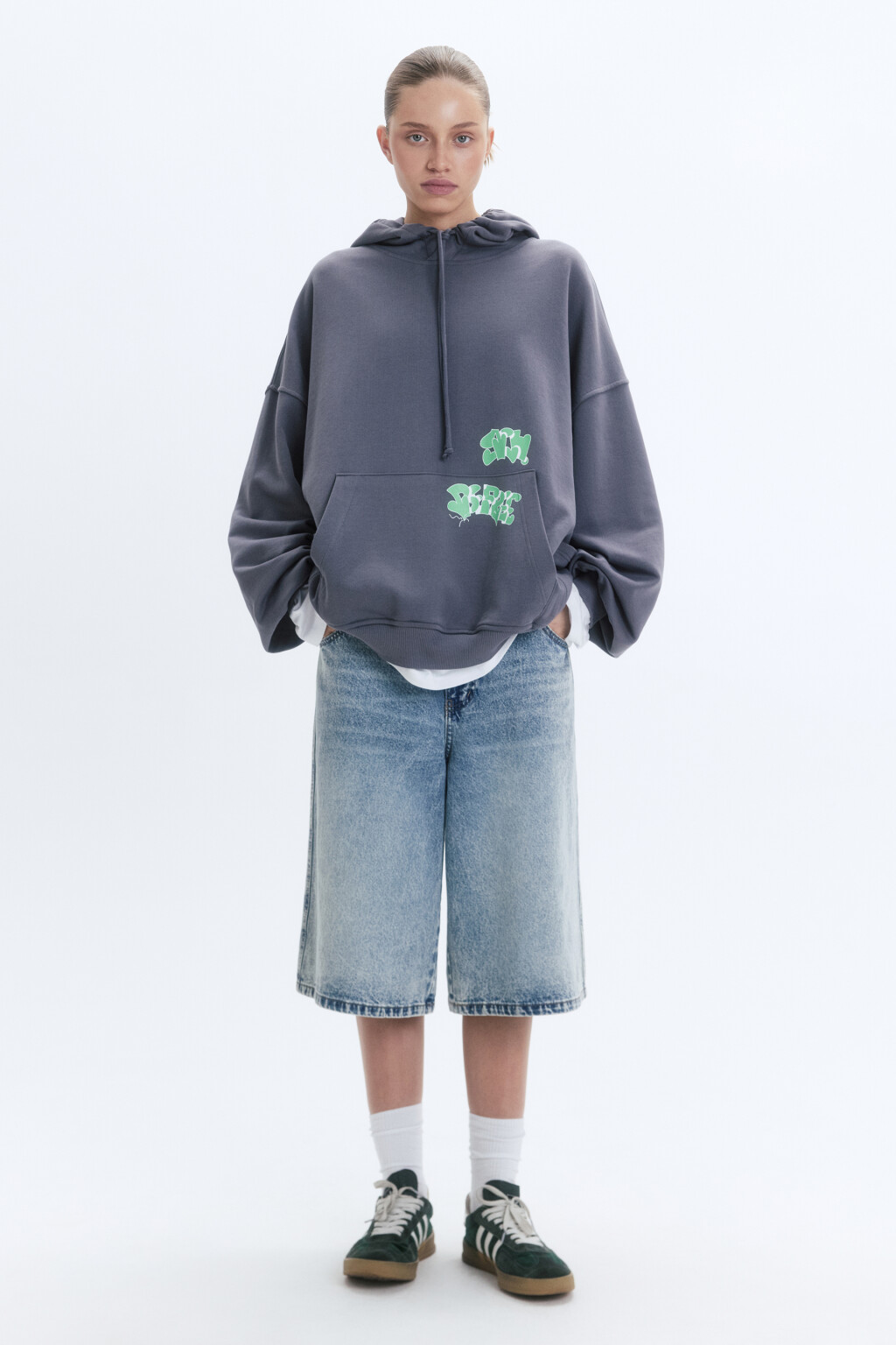 Худи унисекс с принтом и надписями - цвет серый - 4