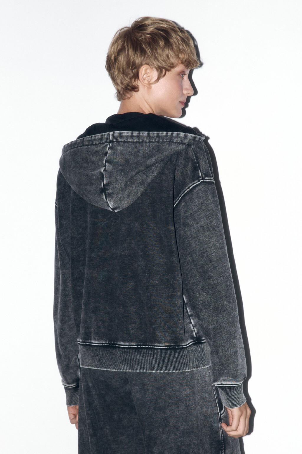 Худи-зипка oversize с капюшоном и вареным эффектом - цвет серый - 4