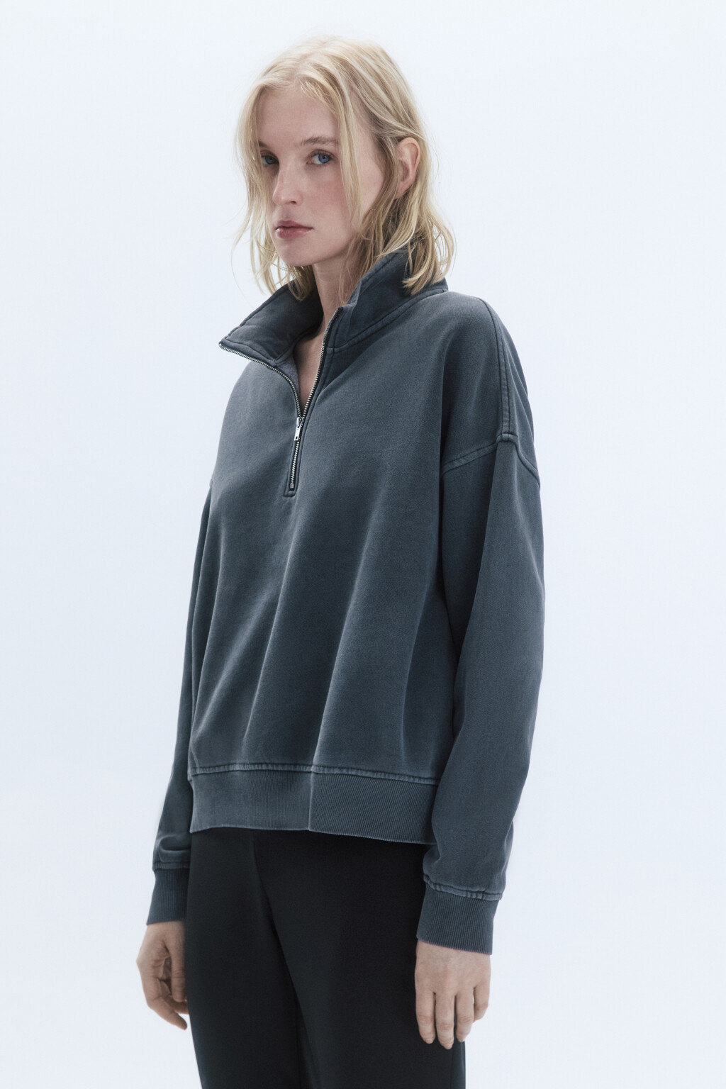 Свитшот half-zip с воротником-стойкой - цвет черный - 3