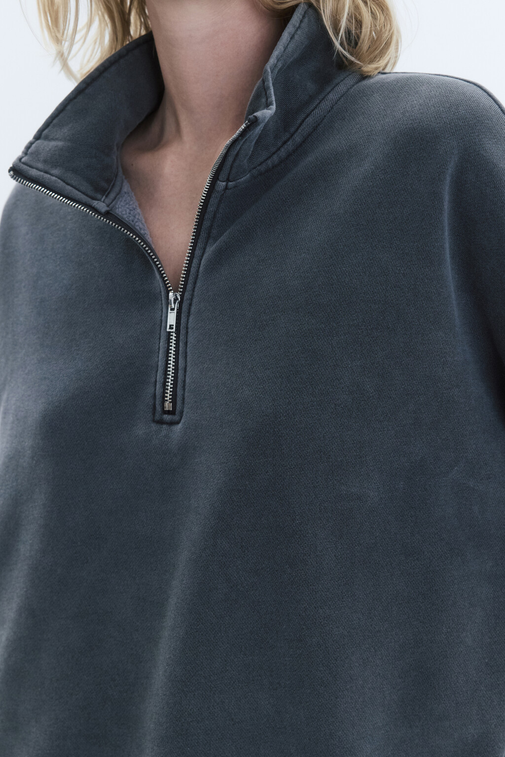 Свитшот half-zip с воротником-стойкой - цвет черный - 6