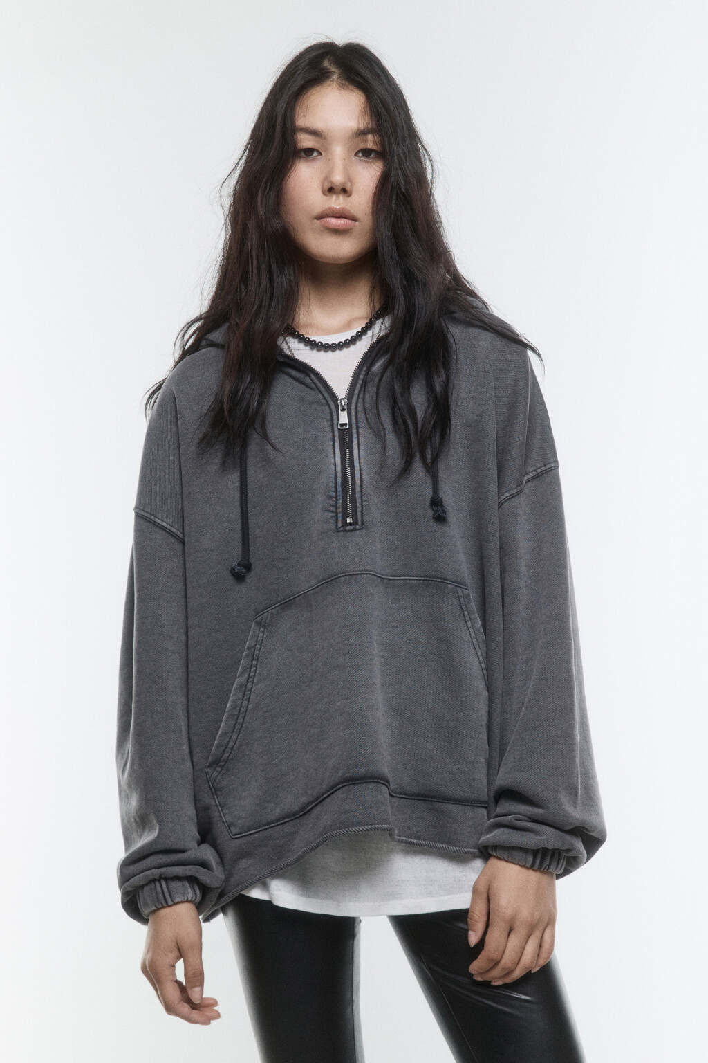Худи на молнии с вареным эффектом - цвет черный - 2