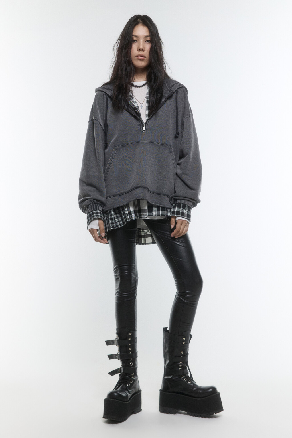 Худи на молнии с вареным эффектом - цвет черный - 5