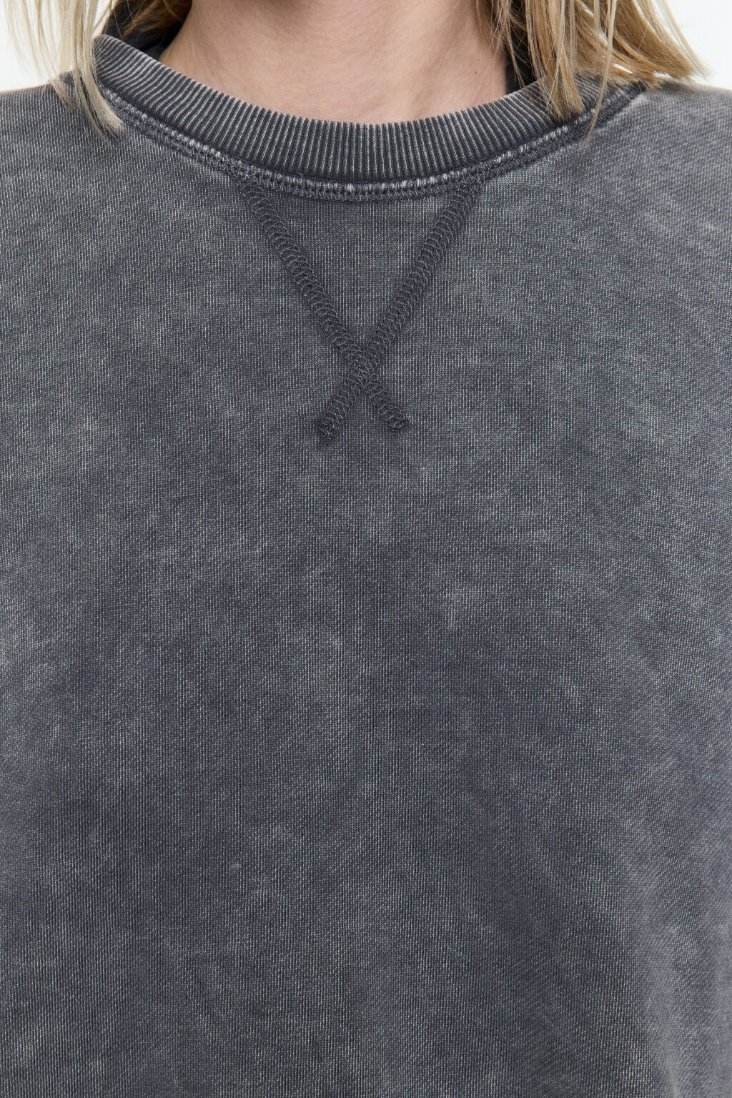 Свитшот хлопковый с вареным эффектом - цвет серый - 6