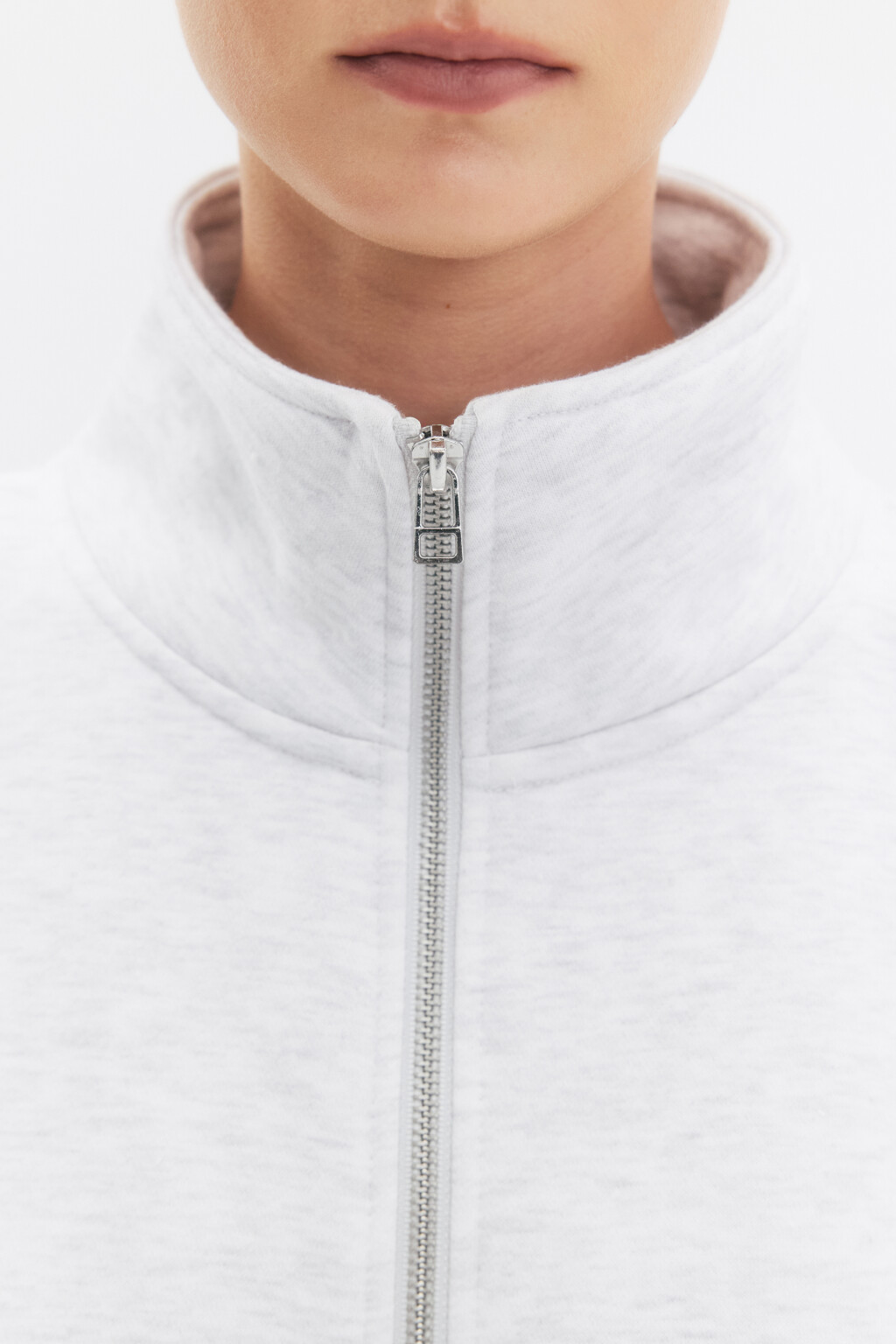 Худи-зипка с начесом и воротником-стойкой - цвет серый - 7