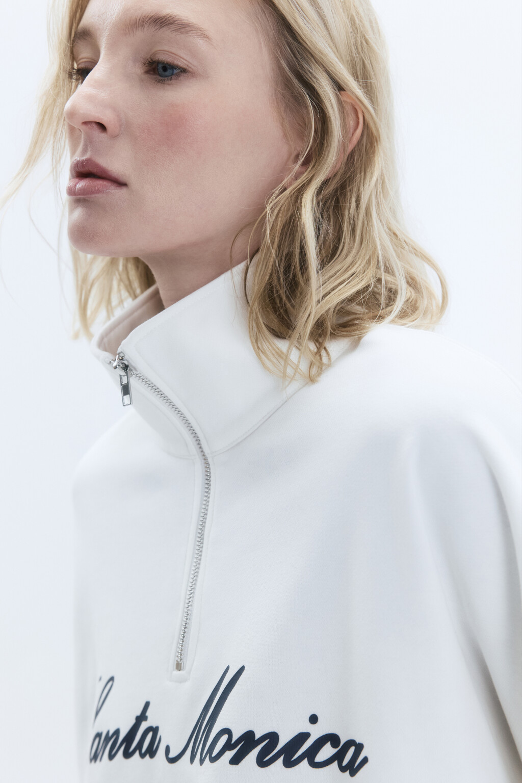 Толстовка с принтом и воротником-стойкой на молнии - цвет молочный - 7