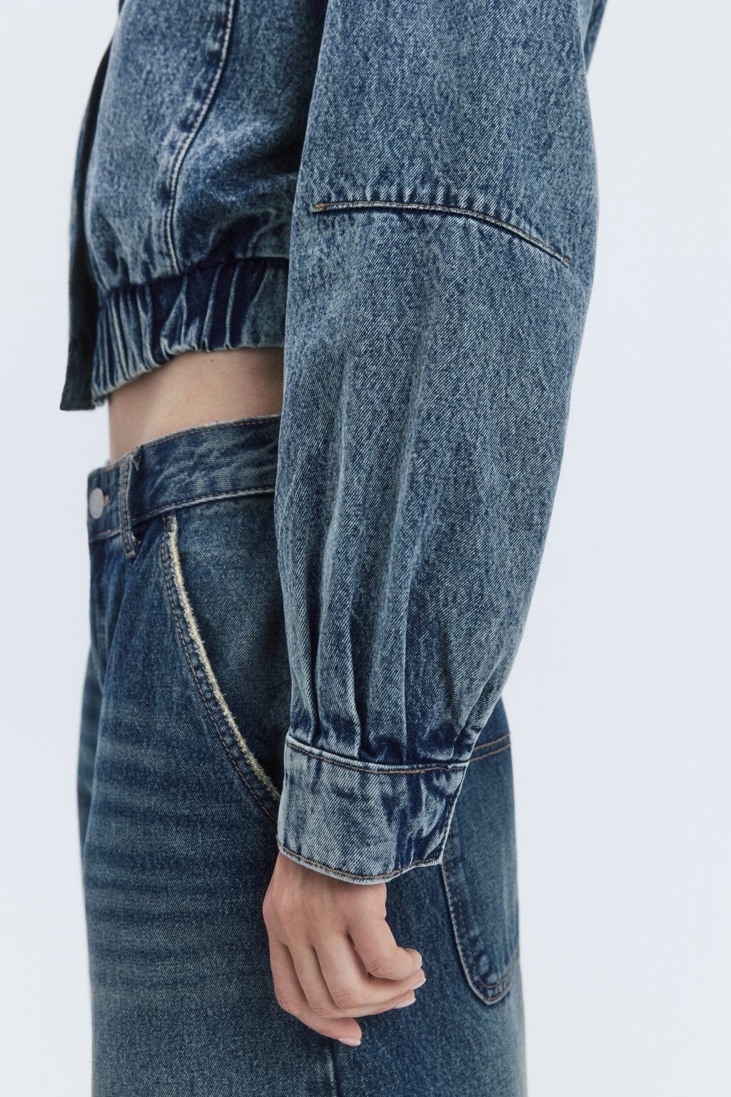 Куртка-бомбер джинсовая с резинкой по низу - цвет темный тинт - 8