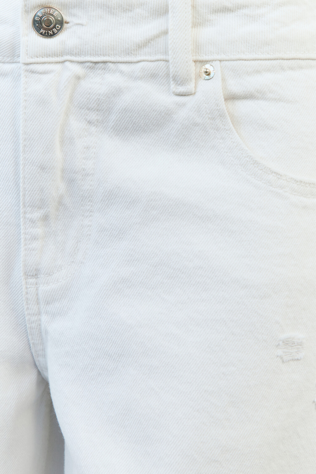 Джинсы рваные широкие с низкой посадкой - цвет белый - 6