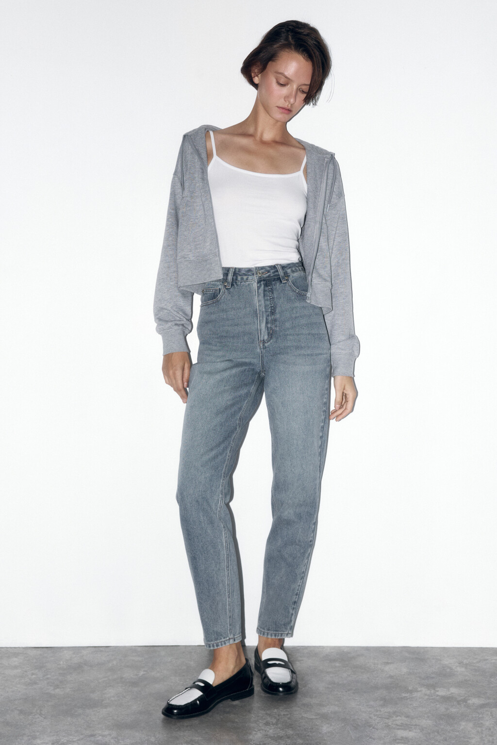 Джинсы mom fit с эффектом масляной стирки - цвет синий - 5