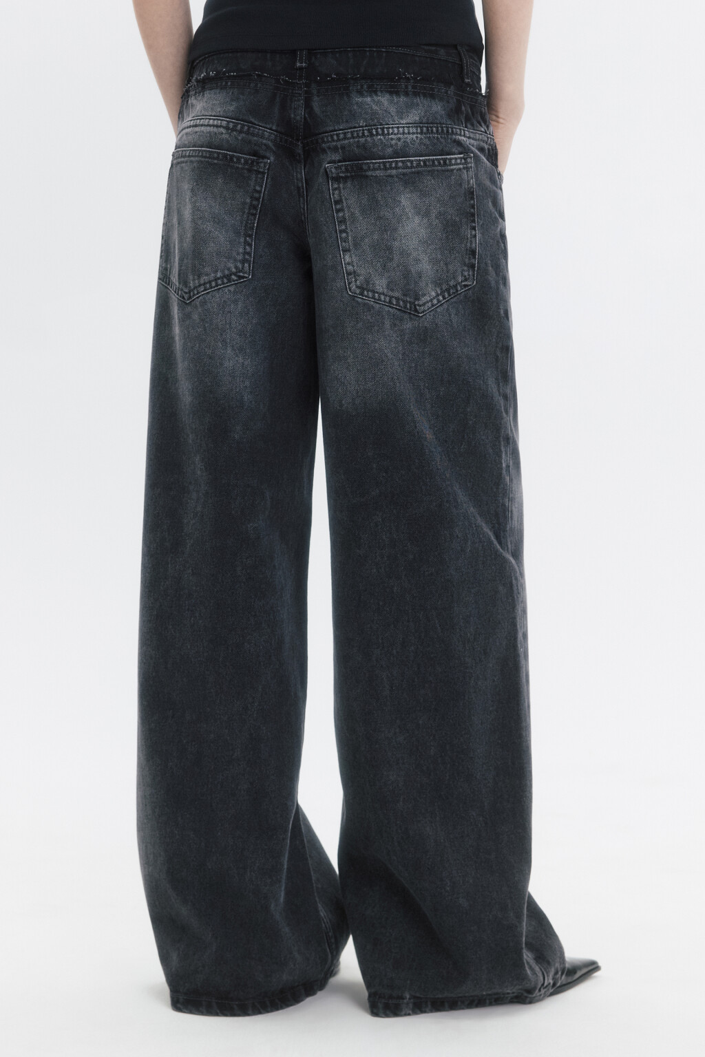 Джинсы широкие с отрезным поясом - цвет серый - 4