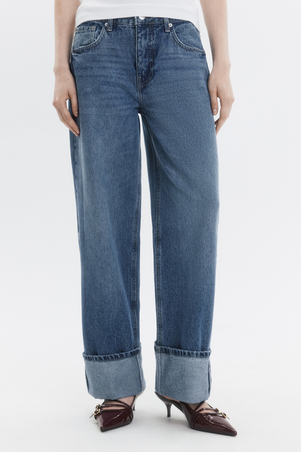 Джинсы straight fit прямые с широкими подворотами - цвет голубой - 2
