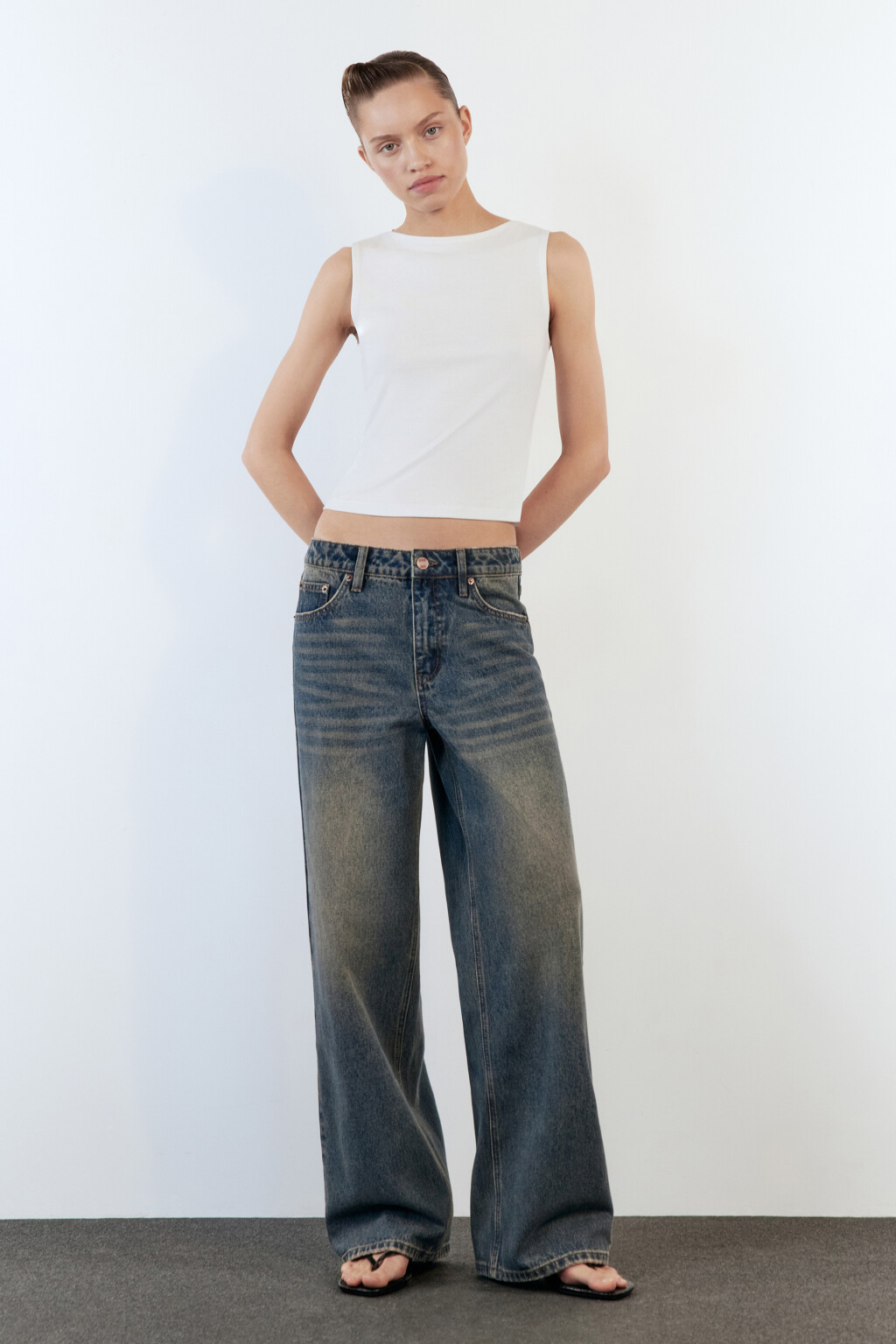 Джинсы широкие с эффектом масляной стирки - цвет бордовый - 5