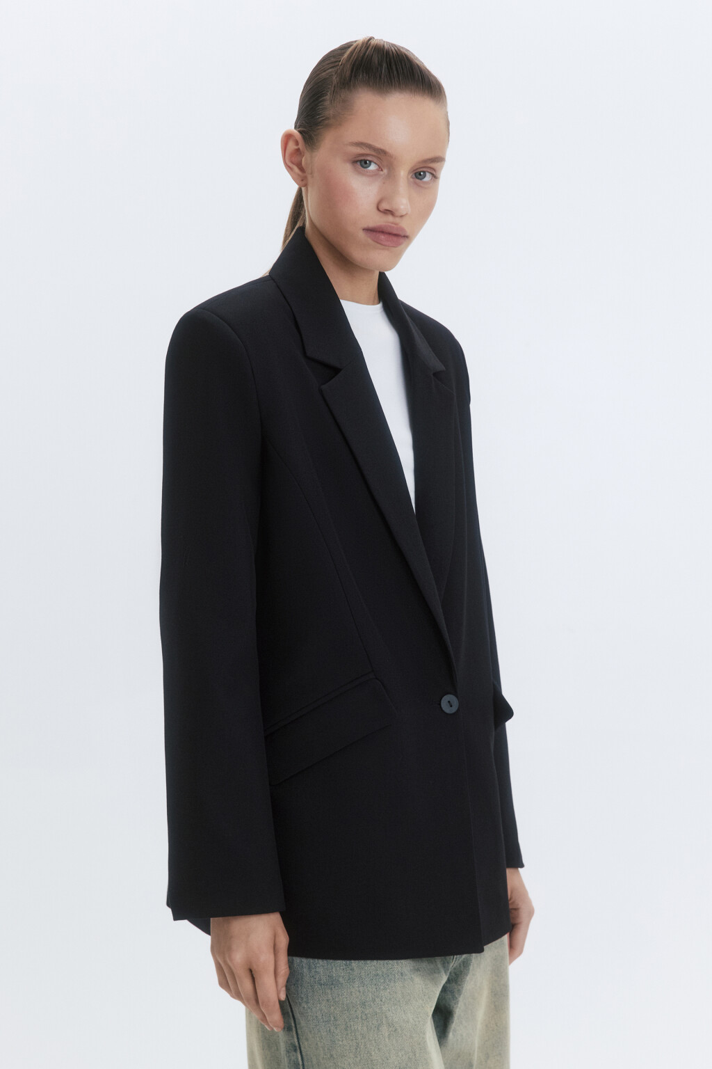 Пиджак однобортный с асимметричными карманами - цвет черный - 4