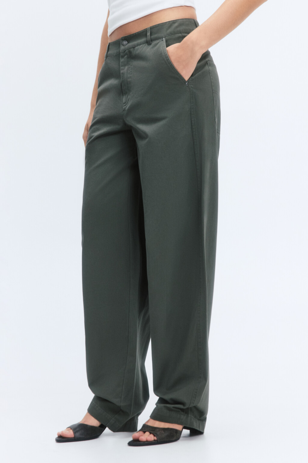 Брюки-чинос хлопковые с низкой посадкой - цвет зеленый - 3