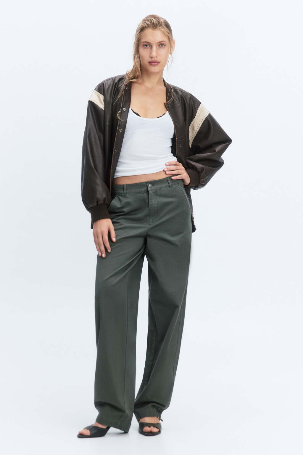 Брюки-чинос хлопковые с низкой посадкой - цвет зеленый - 5