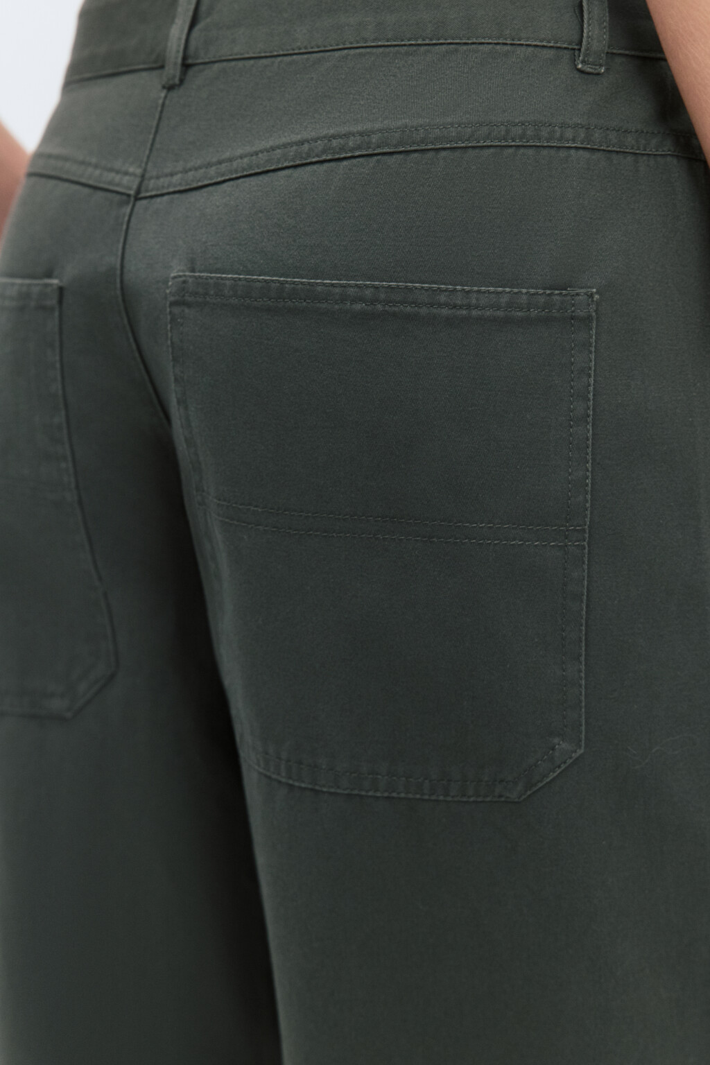 Брюки-чинос хлопковые с низкой посадкой - цвет зеленый - 6