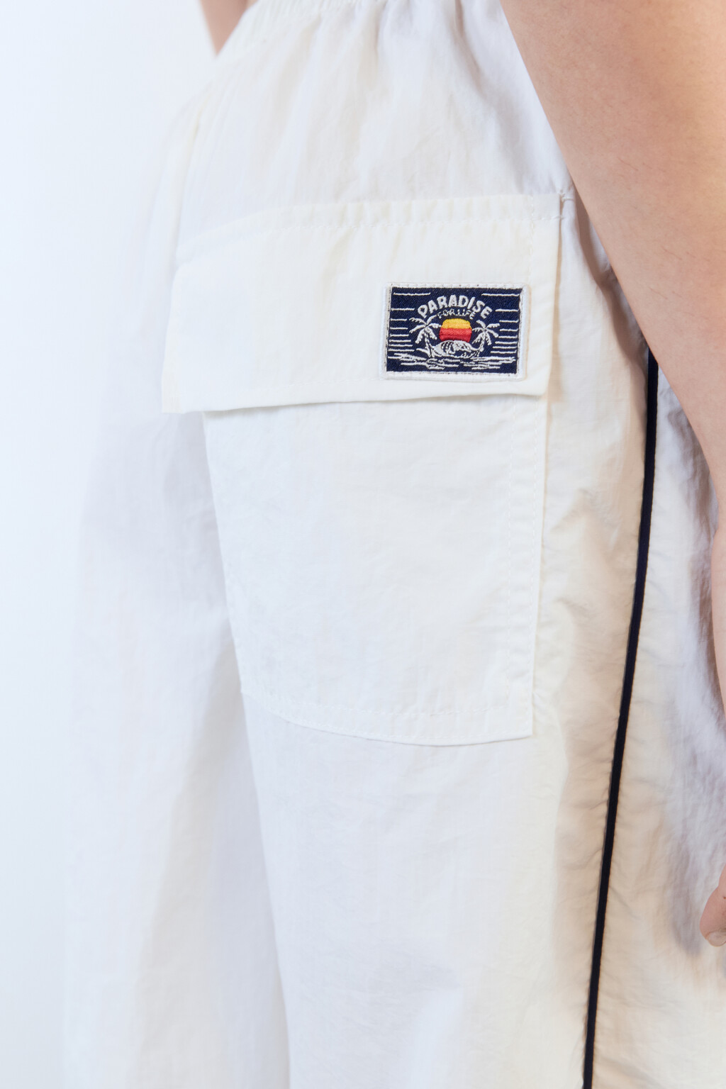 Шорты спортивные с лампасами - цвет белый - 8