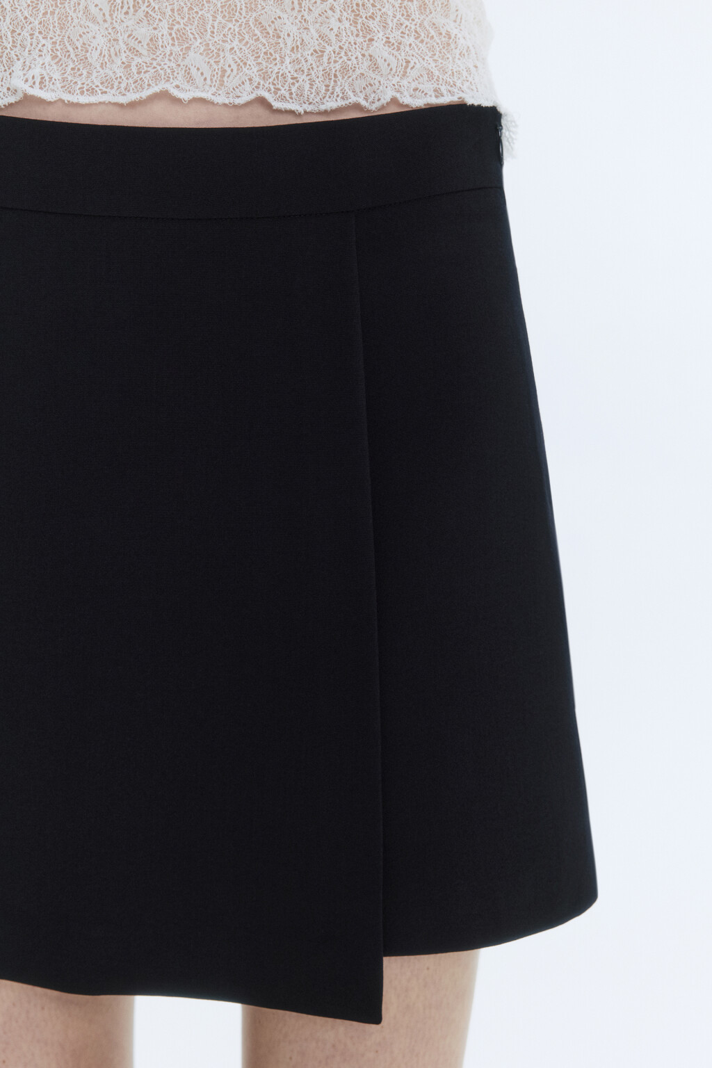 Юбка-шорты костюмная с запахом - цвет черный - 6