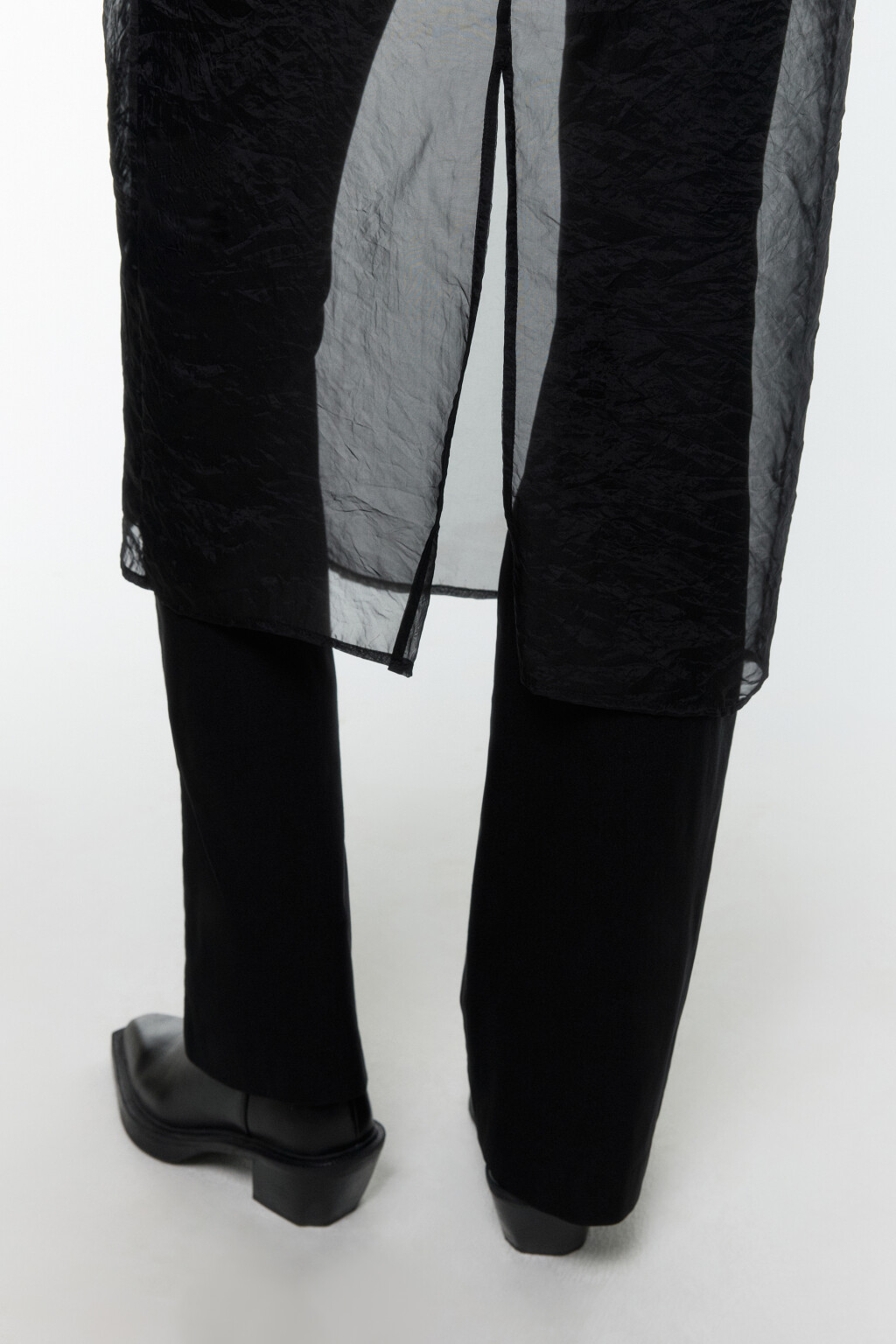 Платье миди прозрачное на тонких бретельках - цвет черный - 8