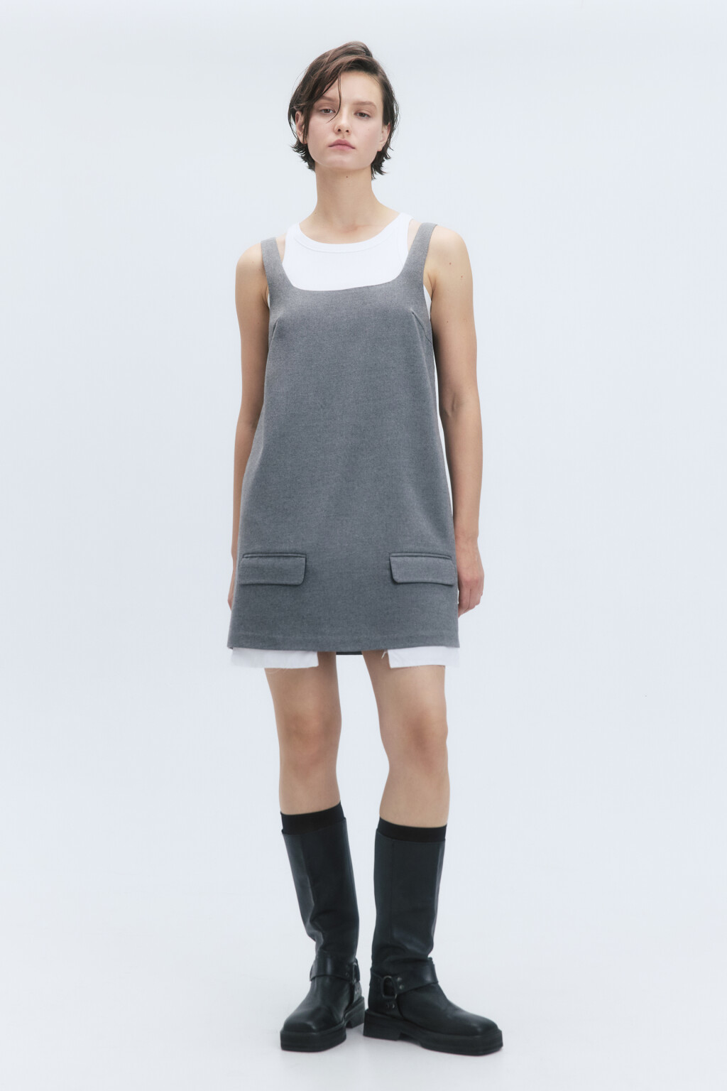 Сарафан-трапеция из костюмной ткани с карманами - цвет серый - 5