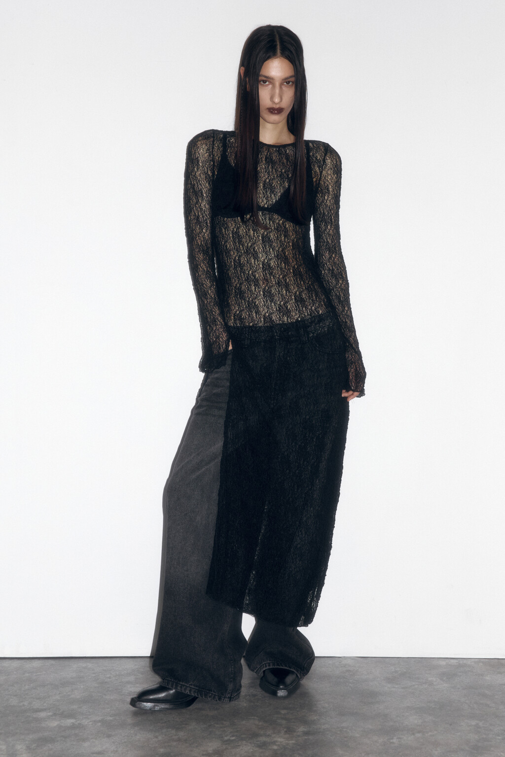 Платье макси облегающее из кружева - цвет черный - 2