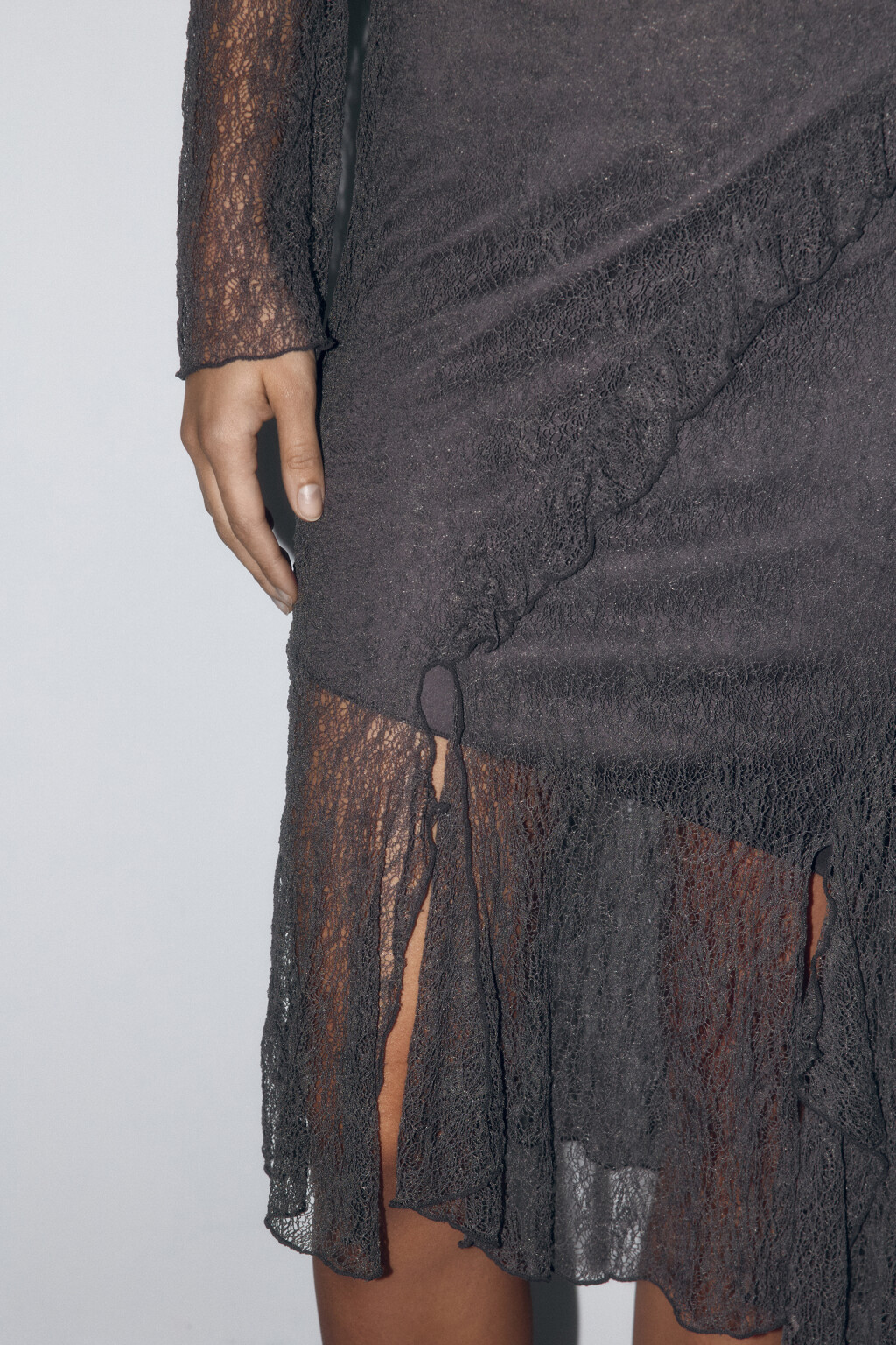 Платье миди кружевное с асимметричными воланами - цвет коричневый - 7