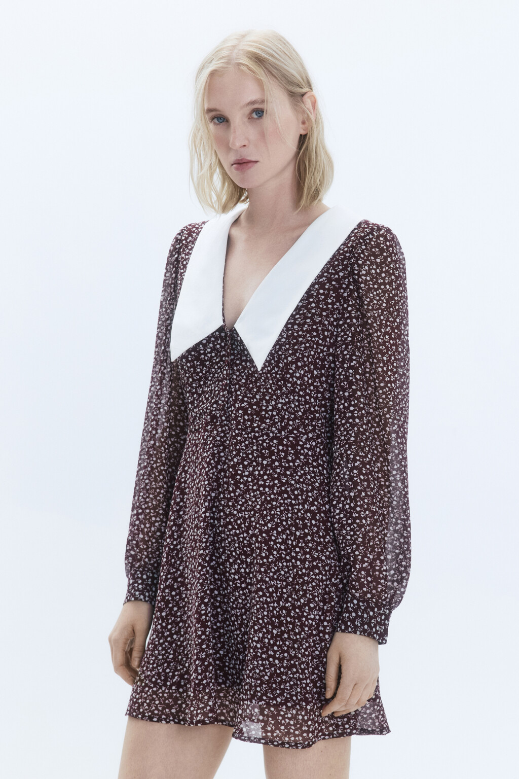 Платье мини шифоновое с белым воротничком - цвет мультиколор - 4