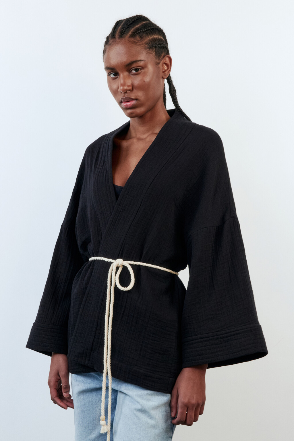 Блузка-кимоно хлопковая с поясом-шнурком - цвет черный - 3