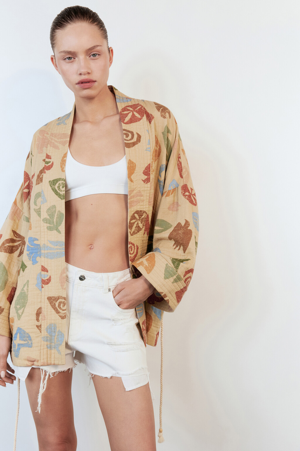 Блузка-кимоно хлопковая с поясом-шнурком - цвет мультиколор - 1