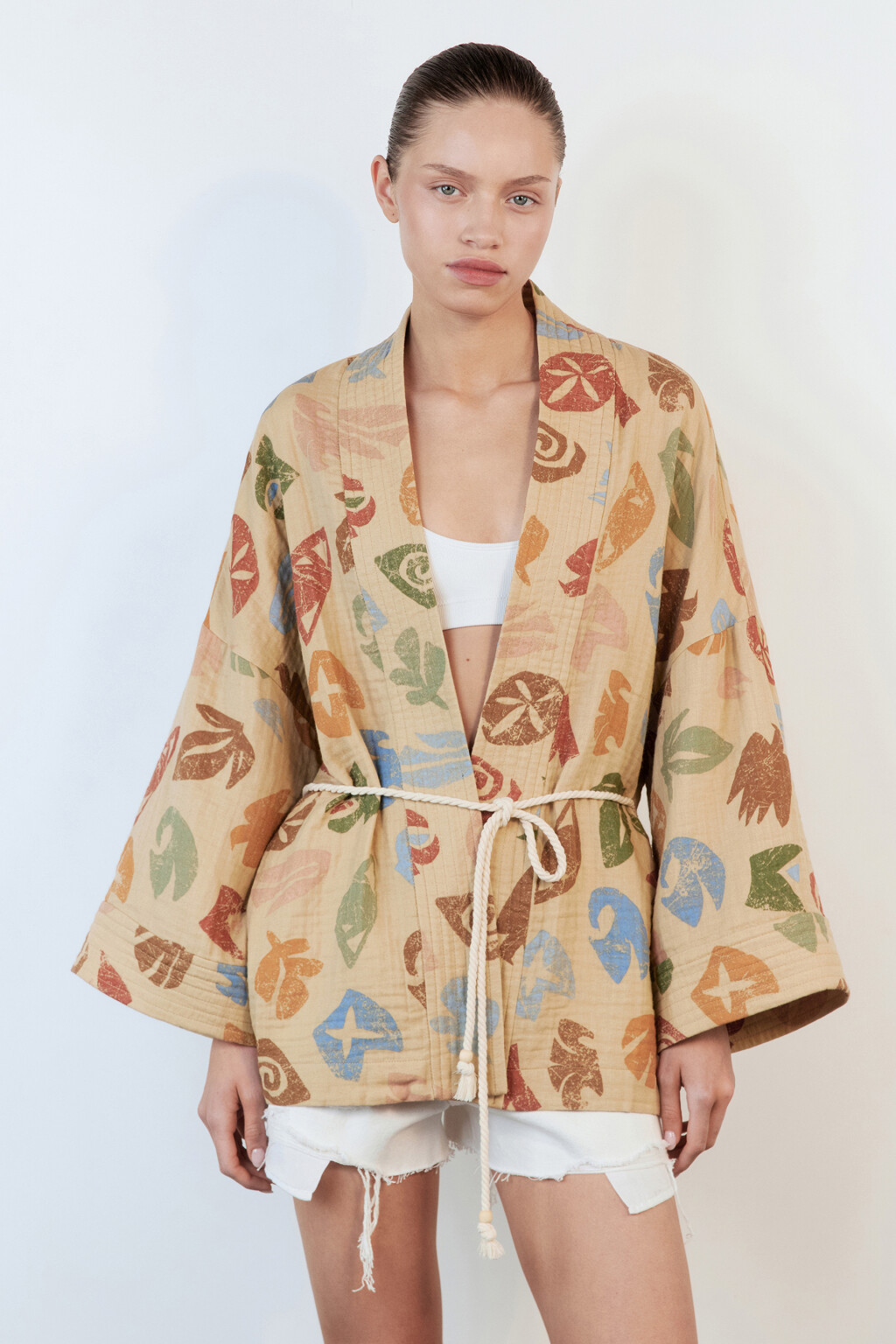 Блузка-кимоно хлопковая с поясом-шнурком - цвет мультиколор - 3