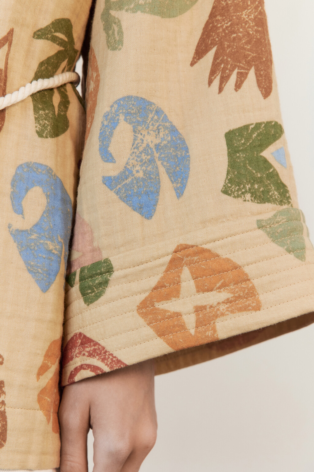 Блузка-кимоно хлопковая с поясом-шнурком - цвет мультиколор - 9
