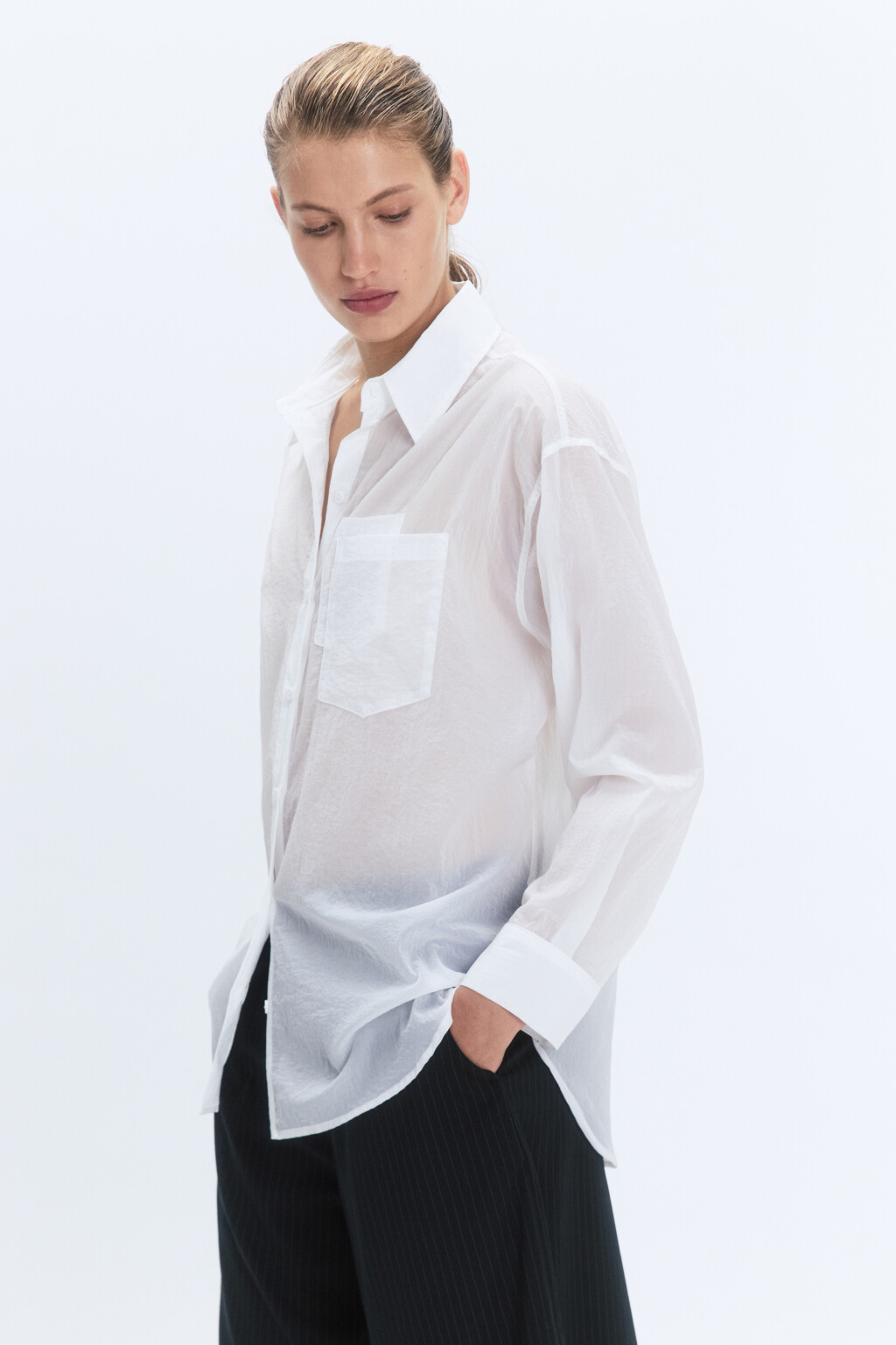 Рубашка oversize из полупрозрачной ткани - цвет белый - 2
