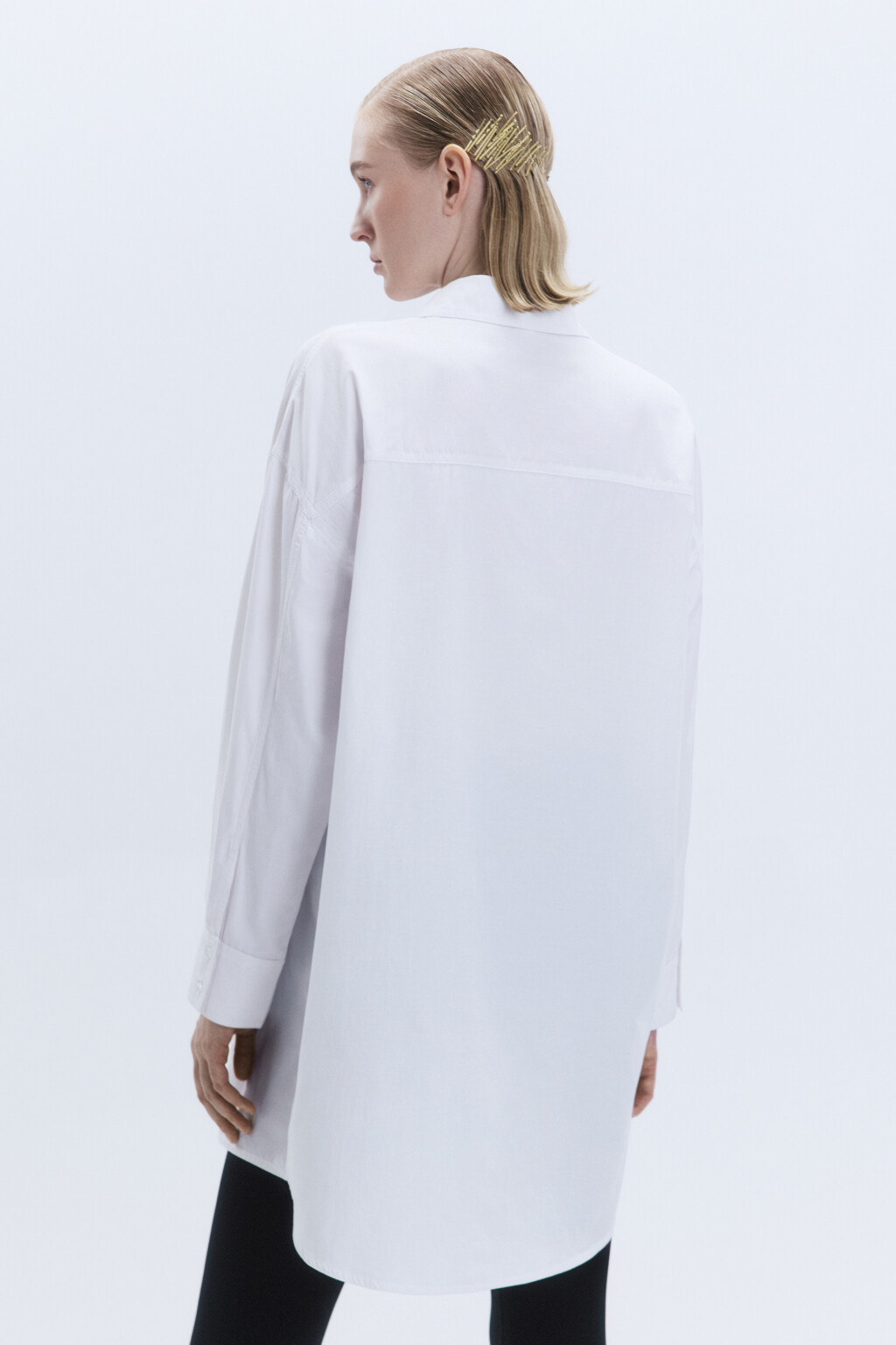 Рубашка oversize удлиненная с нагрудным карманом - цвет белый - 5
