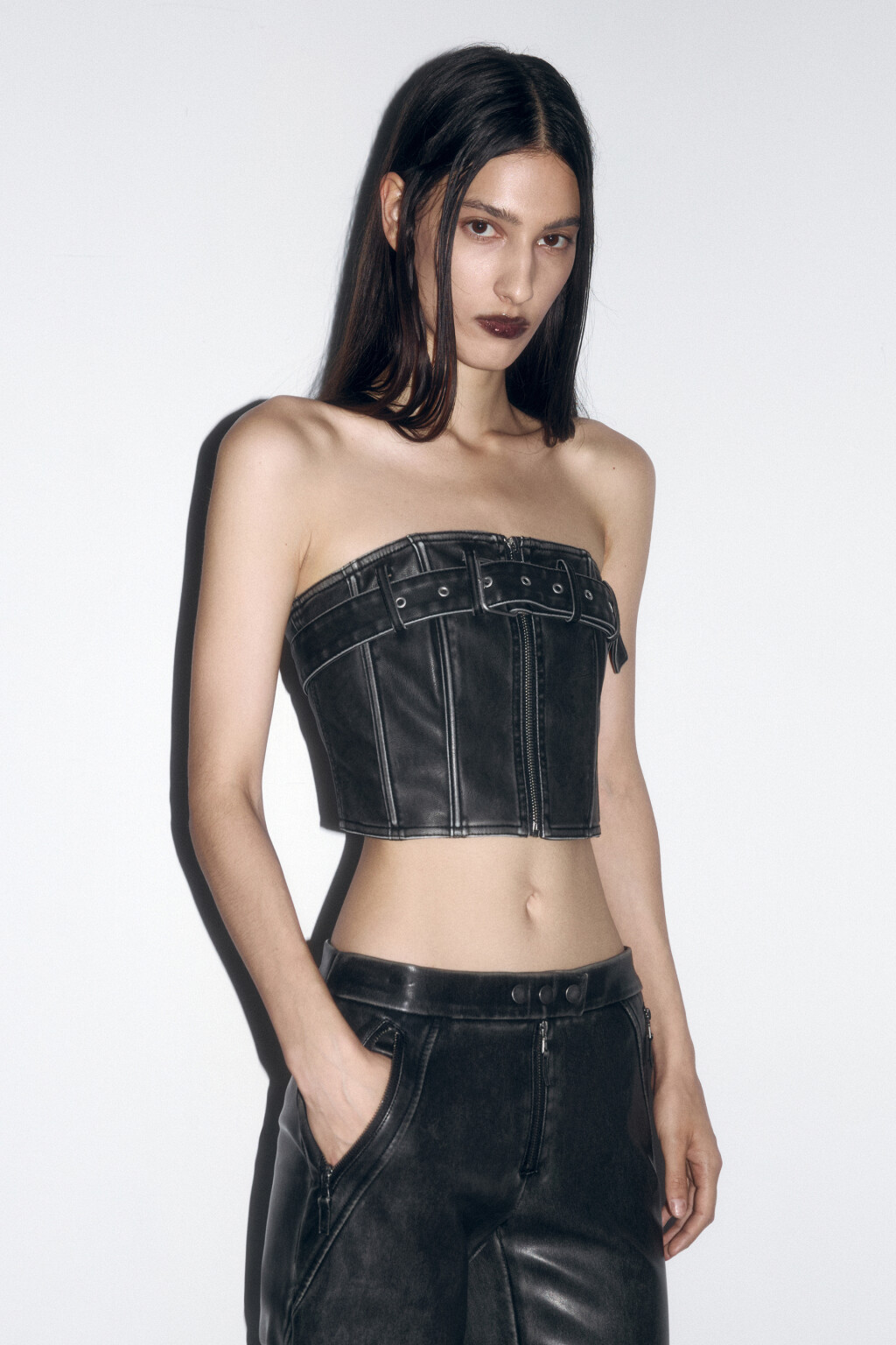 Топ-корсет укороченный с вареным эффектом - цвет черный - 3