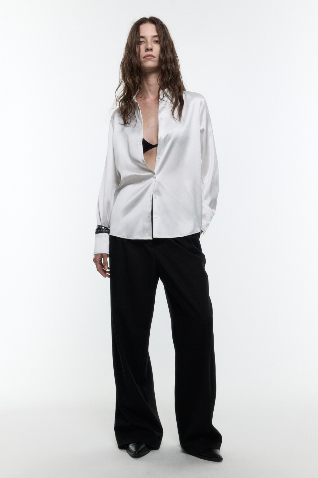 Блузка атласная с длинными рукавами - цвет белый - 5