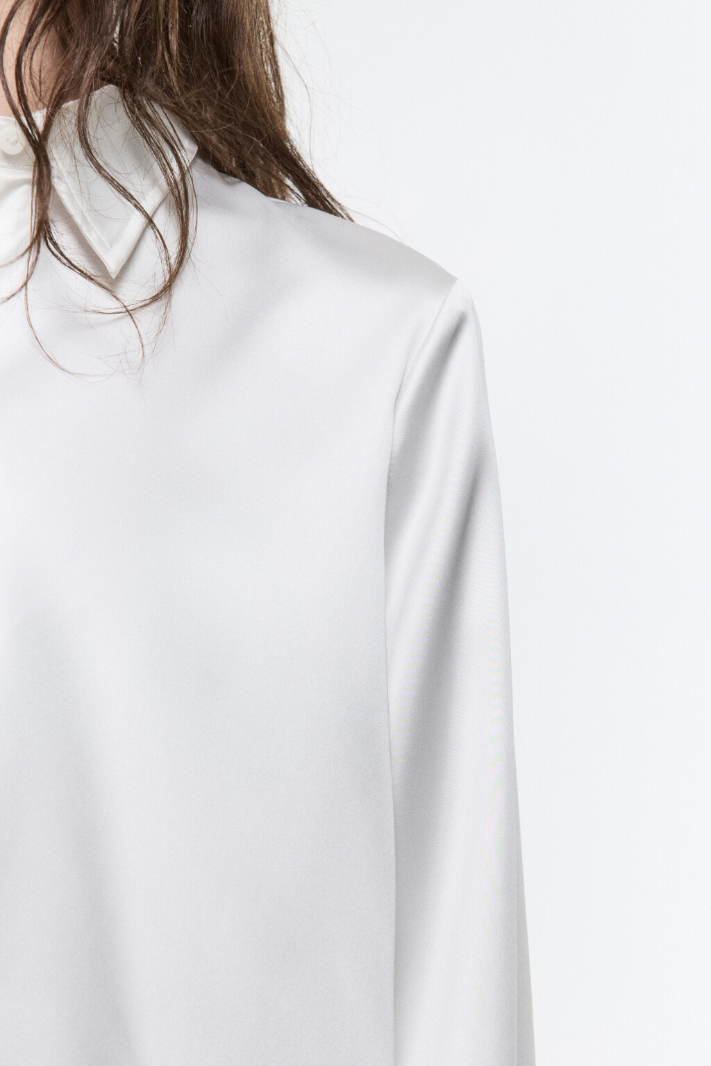 Блузка атласная с длинными рукавами - цвет белый - 7