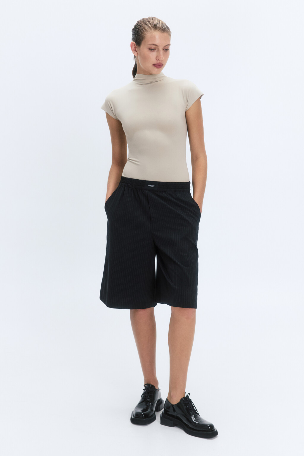 Блузка-боди облегающая с воротником-стойкой - цвет коричневый - 5