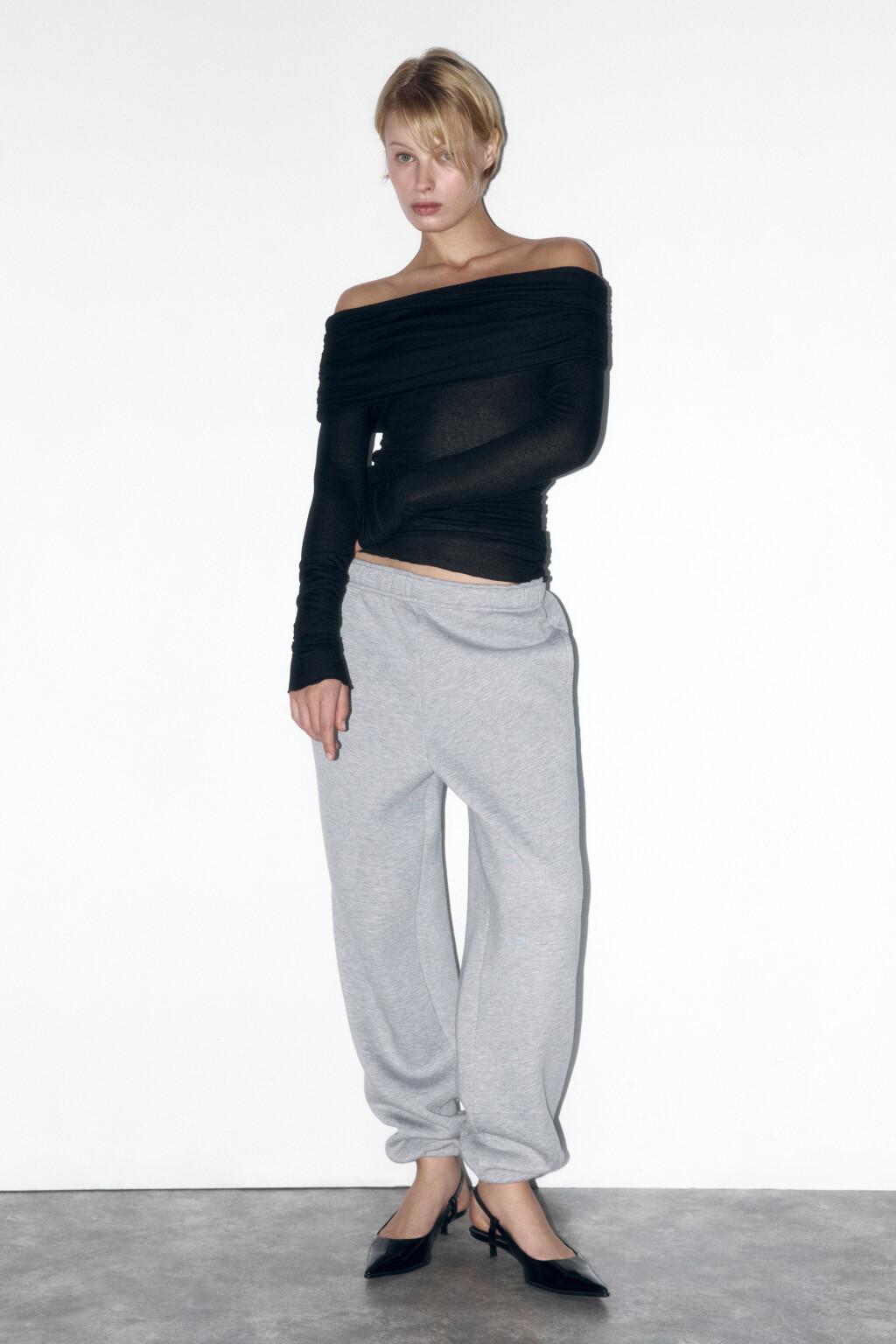 Топ off shoulders с длинными рукавами - цвет черный - 5