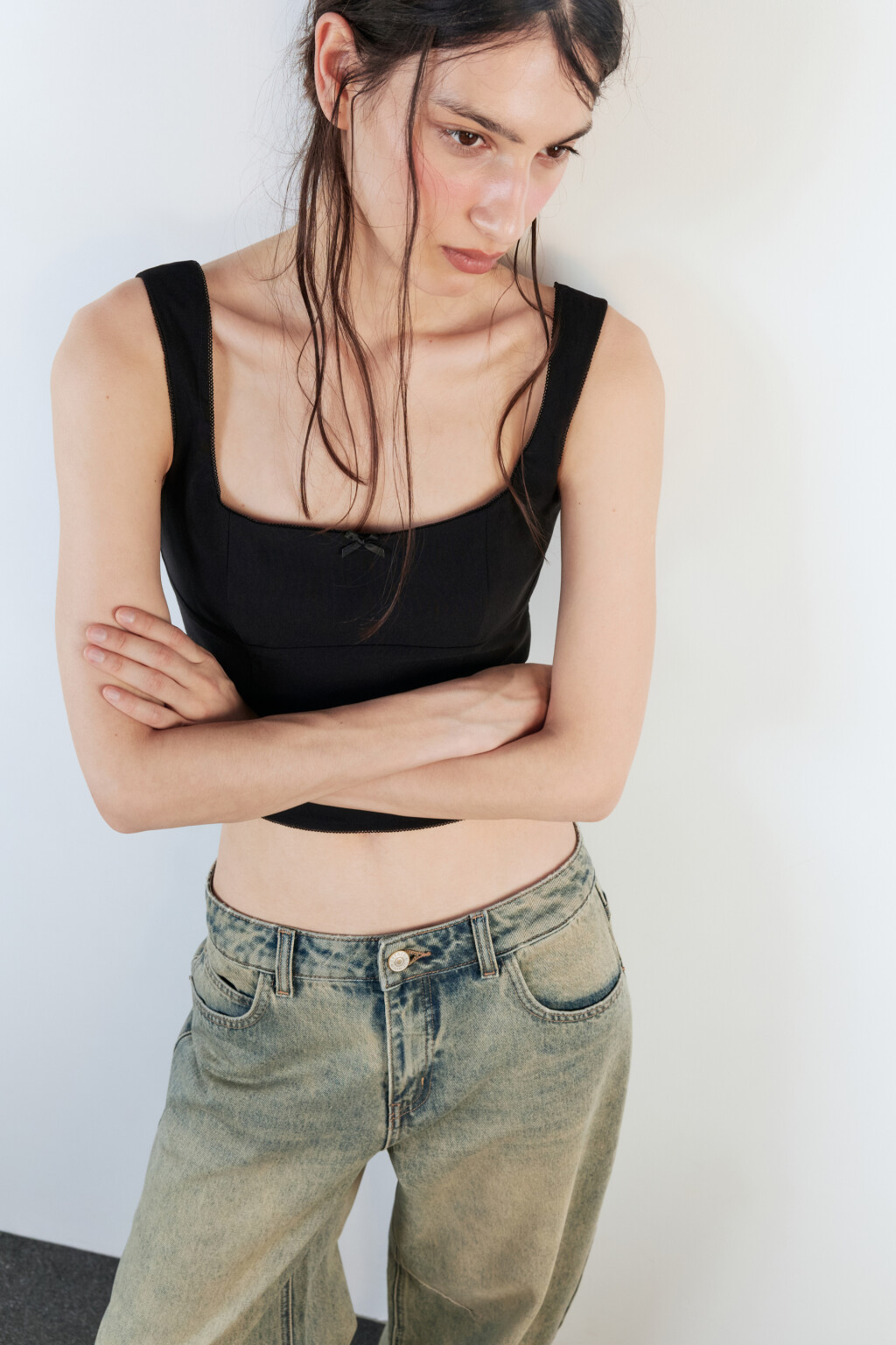 Топ-корсет облегающий с кружевом и бантиком - цвет черный - 1