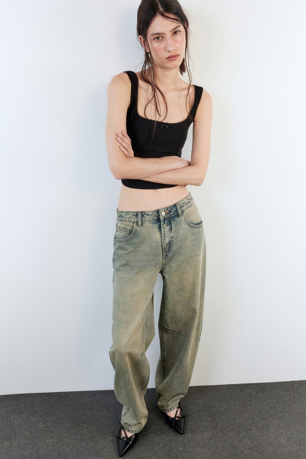 Топ-корсет облегающий с кружевом и бантиком - цвет черный - 2