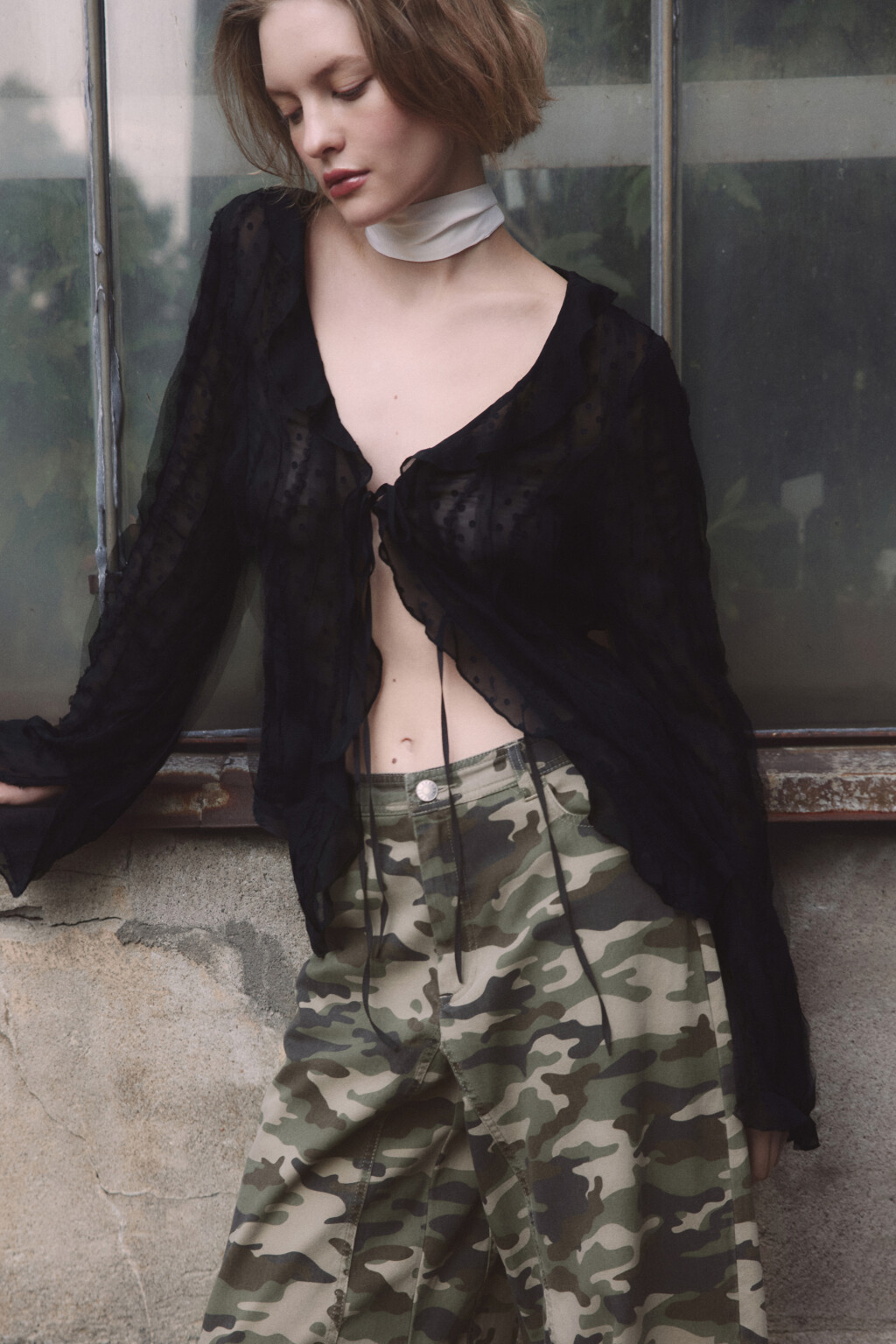 Блузка шифоновая с завязками и воланами - цвет черный - 8