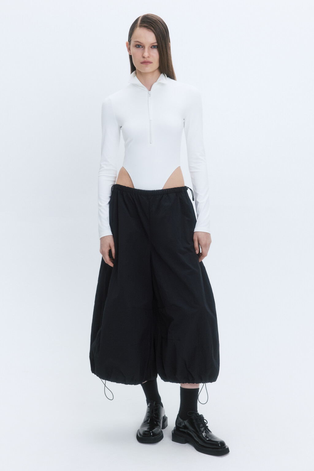 Блузка-боди с воротником-стойкой на молнии - цвет белый - 5