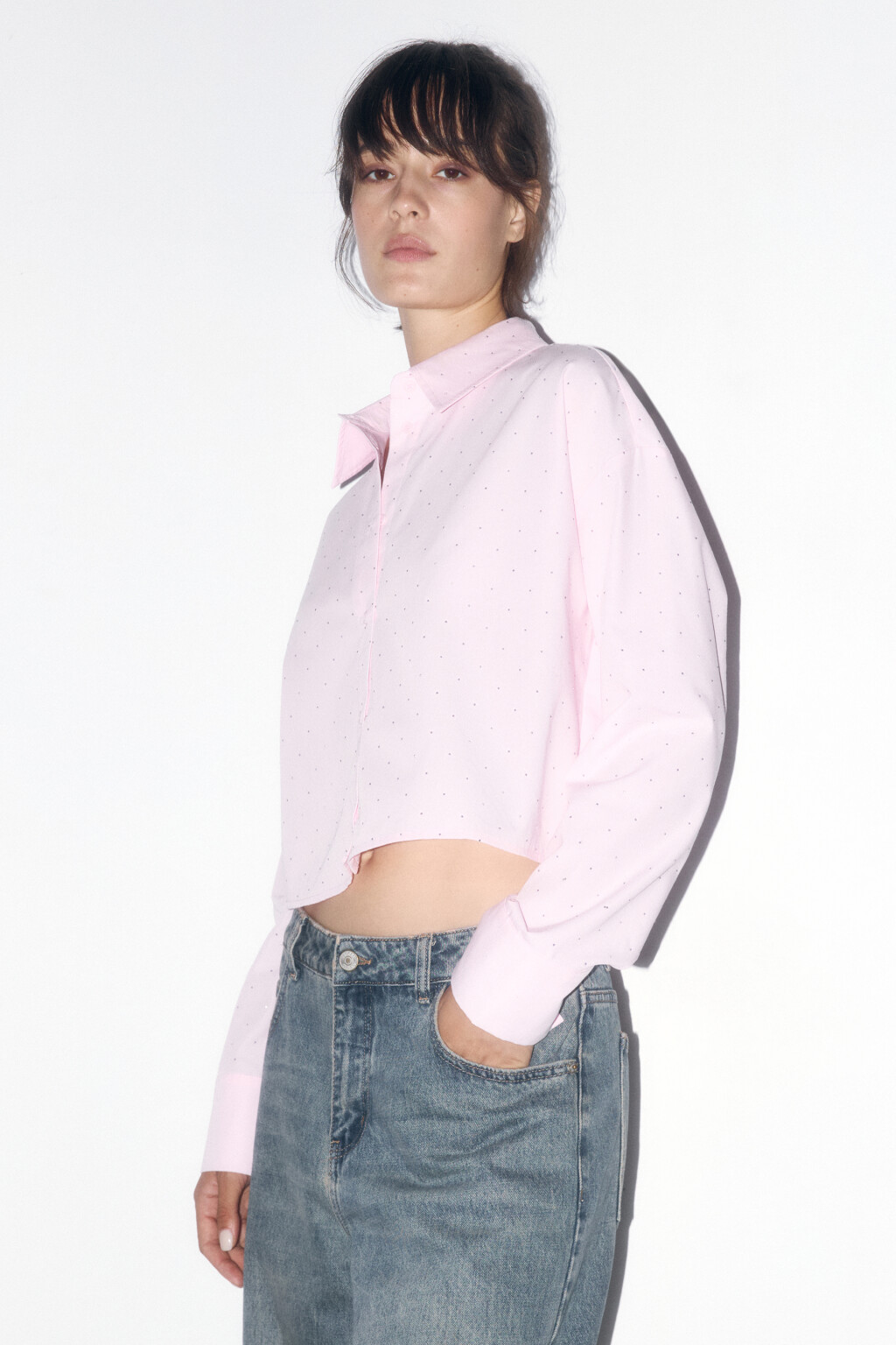 Блузка прямая с металлическими стразами - цвет розовый - 4