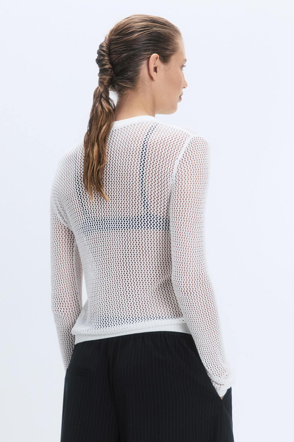 Джемпер полупрозрачный из ажурной ткани - цвет бежевый - 4